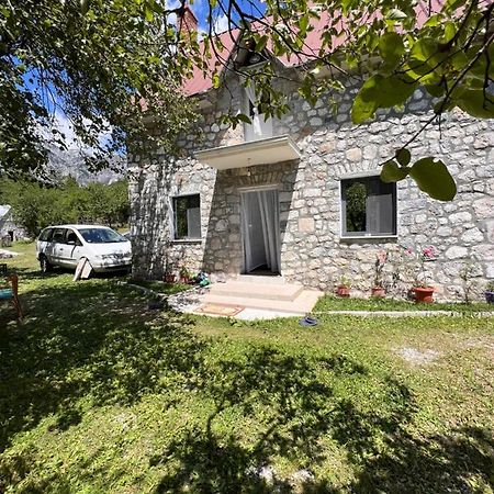 Bujtina Milani Bed and Breakfast Σκόδρα Εξωτερικό φωτογραφία