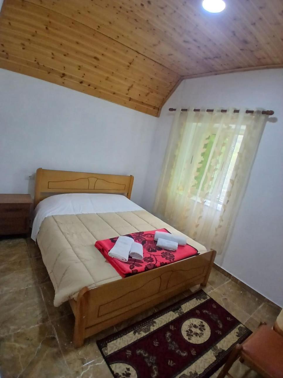Bujtina Milani Bed and Breakfast Σκόδρα Εξωτερικό φωτογραφία