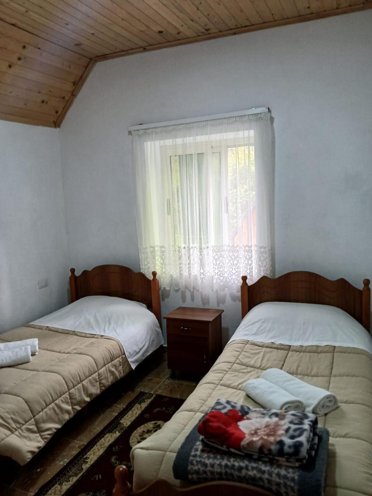 Bujtina Milani Bed and Breakfast Σκόδρα Εξωτερικό φωτογραφία
